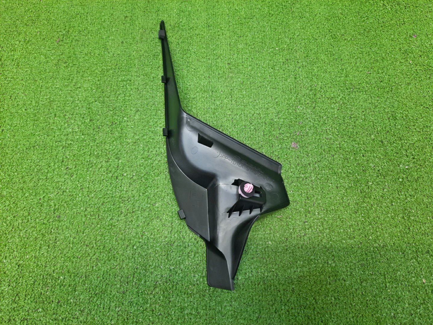 Планка на стеклоочиститель левая передняя SUBARU LEVORG VN5 91423FL011 2 ракурс