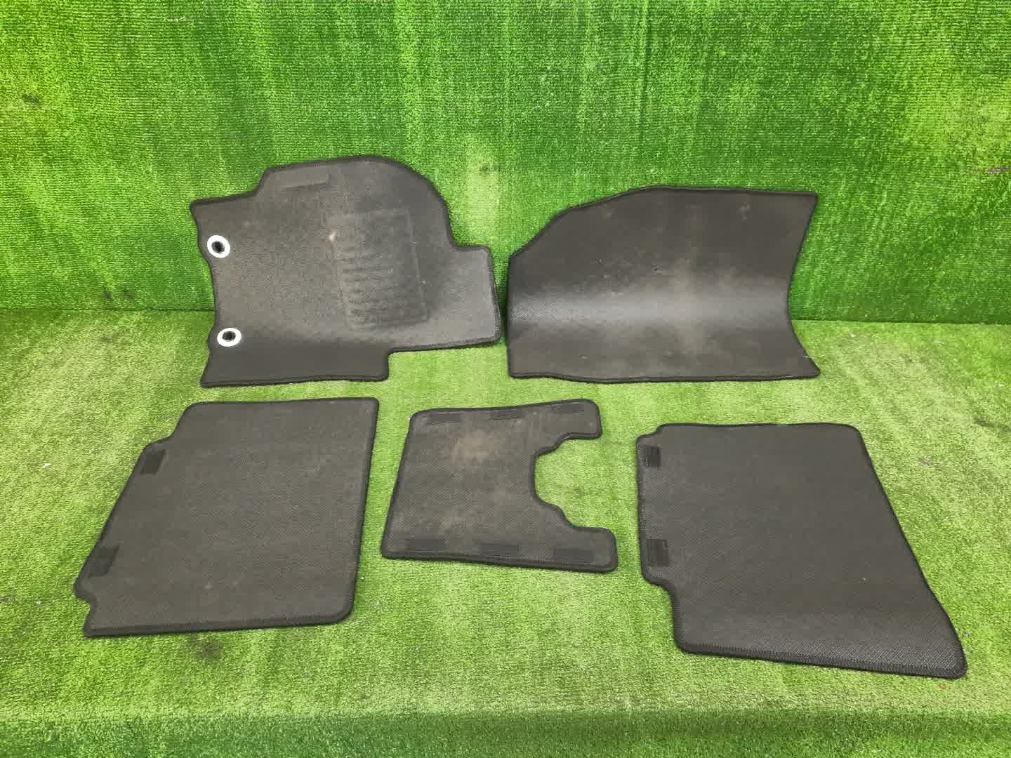 Коврик TOYOTA AQUA MXPK11 4 ракурс