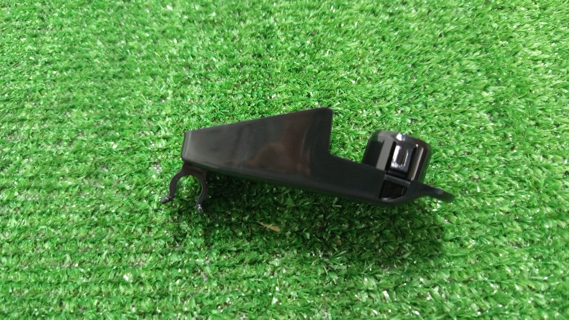 Клипса TOYOTA PROBOX NCP165V 53452-52030 2 ракурс