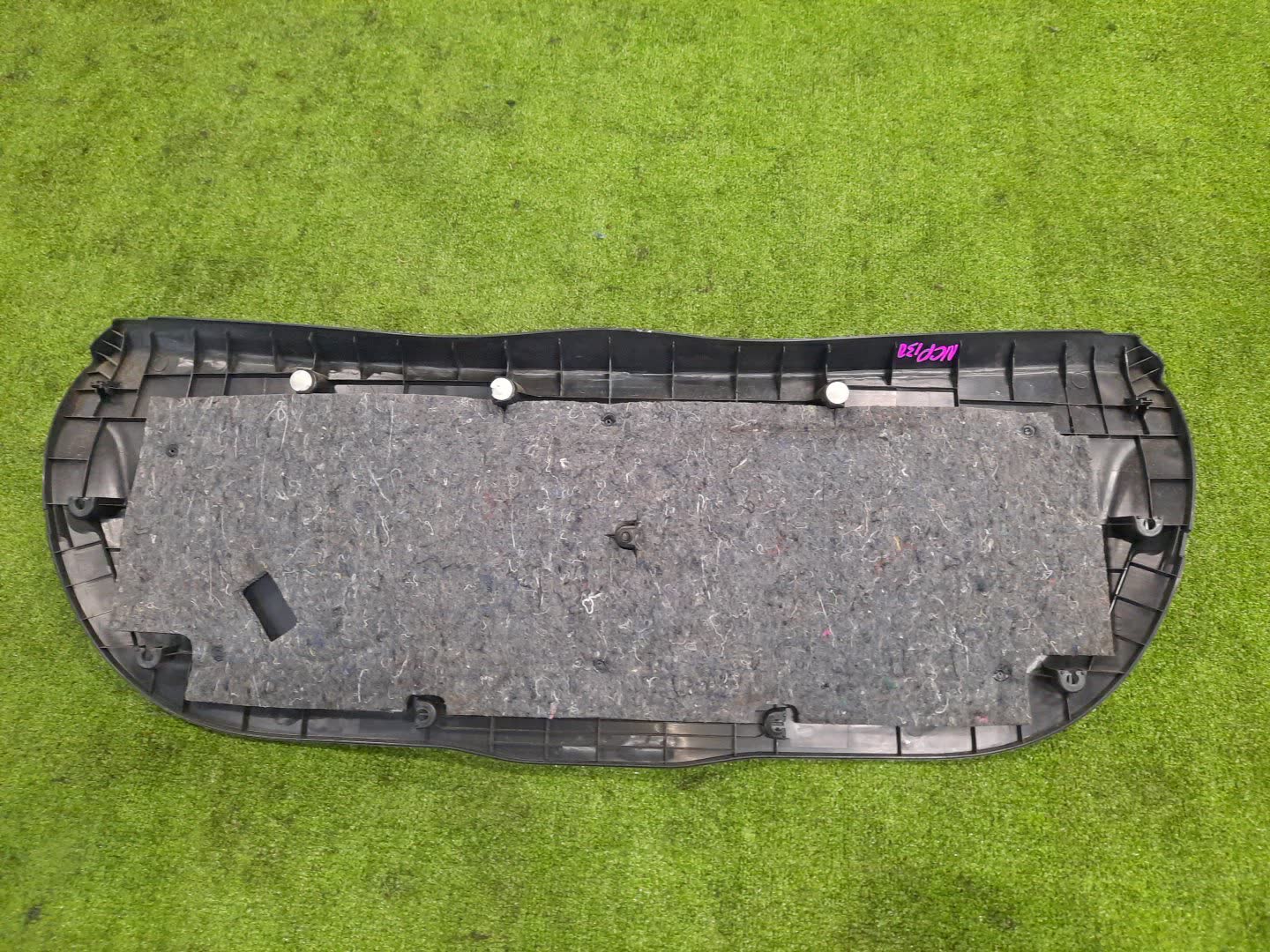 Обшивка дверей TOYOTA VITZ NCP131 2 ракурс