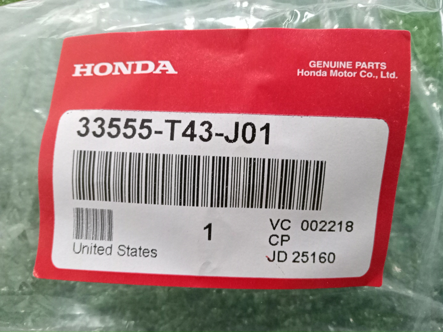 Отражатель бампера левый задний HONDA CIVIC FL1 33555-T43-J01 5 ракурс