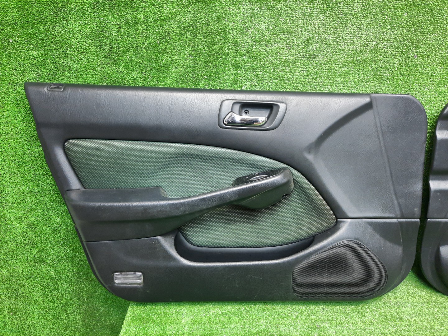 Обшивка дверей левая передняя HONDA ACCORD CL1 2 ракурс