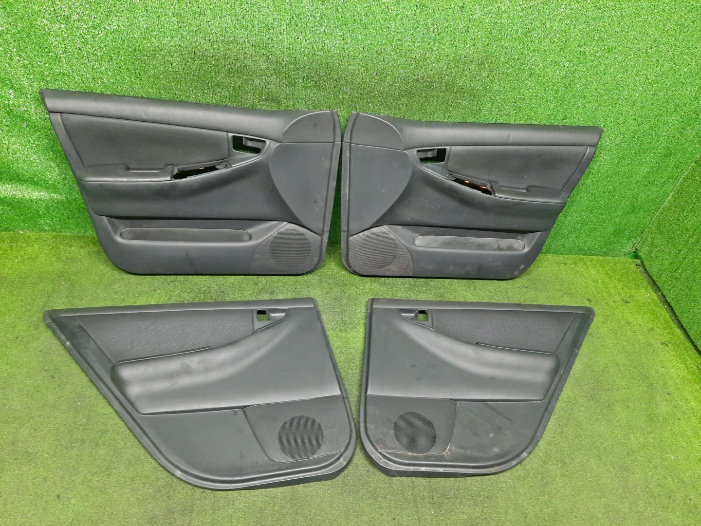 Обшивка дверей TOYOTA COROLLA FIELDER ZZE123G 1 ракурс