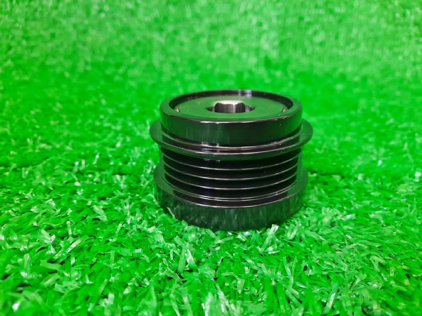 Обгонная муфта генератора TOYOTA ALLION NZT260 1NZ-FE 27415-0M011 2 ракурс