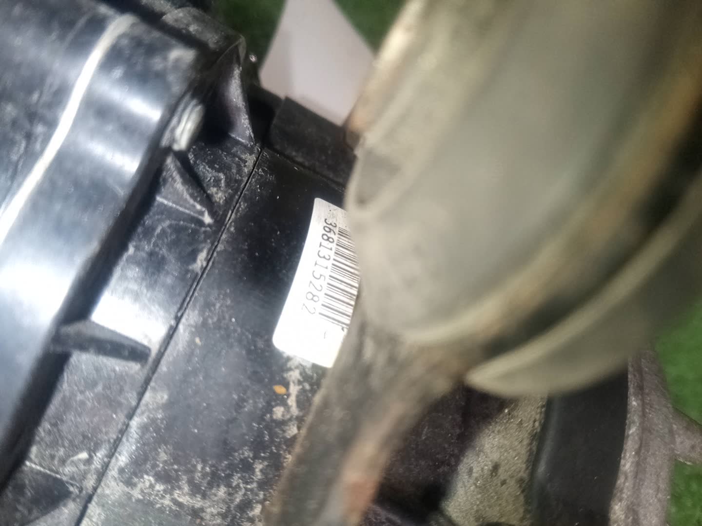 Помпа инвертора LEXUS HS250H ANF10 2AZ-FXE 3681315282 2 ракурс