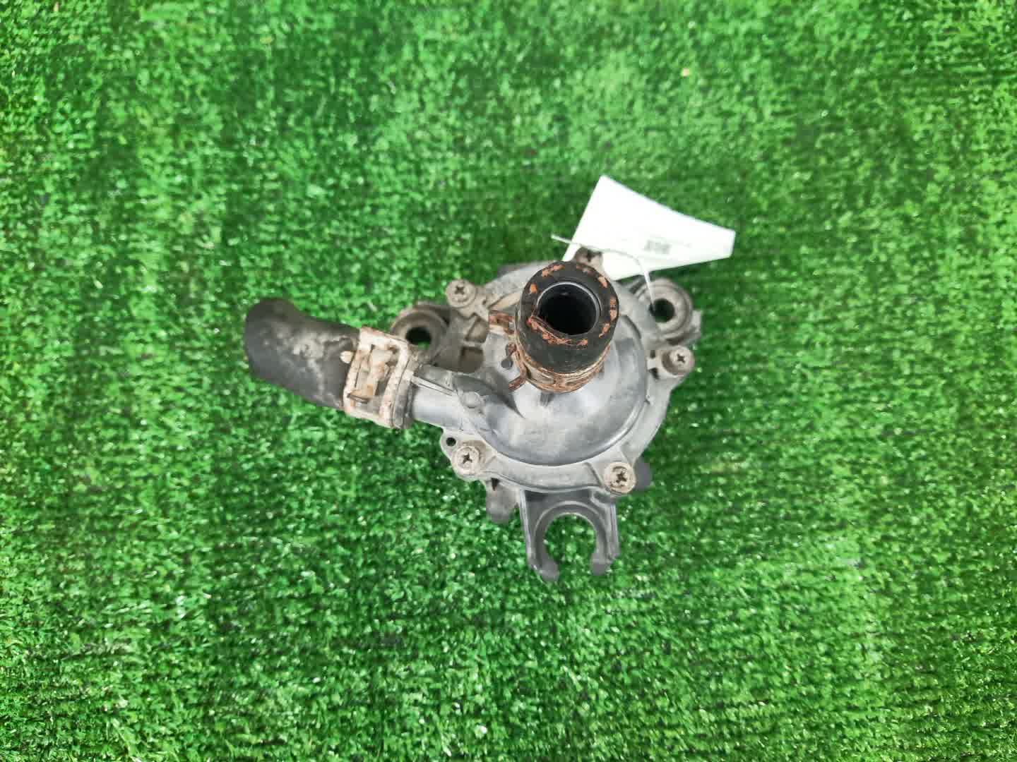 Помпа инвертора TOYOTA PRIUS ZVW30 2ZR-FXE 09040-48020 1 ракурс Помпа инвертора TOYOTA PRIUS ZVW30 2ZR-FXE 09040-48020 1 ракурс