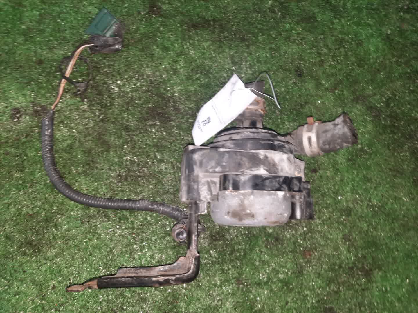 Помпа инвертора NISSAN X-TRAIL HNT32 MR20DD 21580-4BC0A 2 ракурс