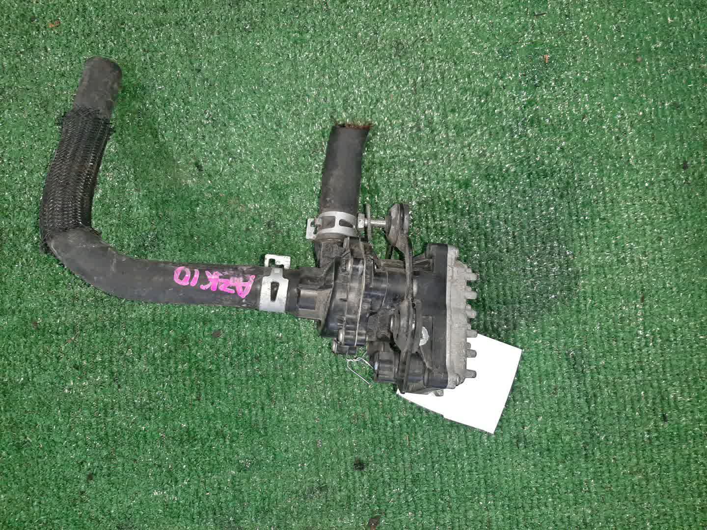Помпа инвертора TOYOTA SAI AZK10 2AZ-FXE 3812 2 ракурс