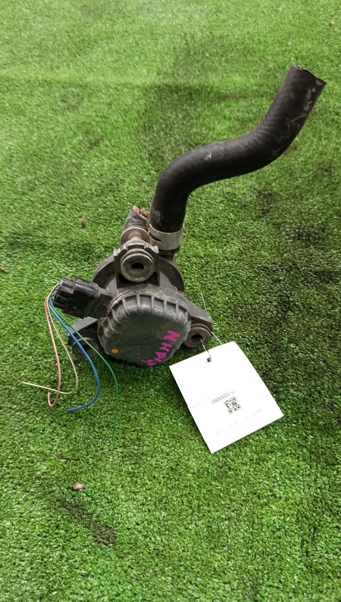 Помпа инвертора TOYOTA AQUA NHP10 1NZ-FXE 1 ракурс