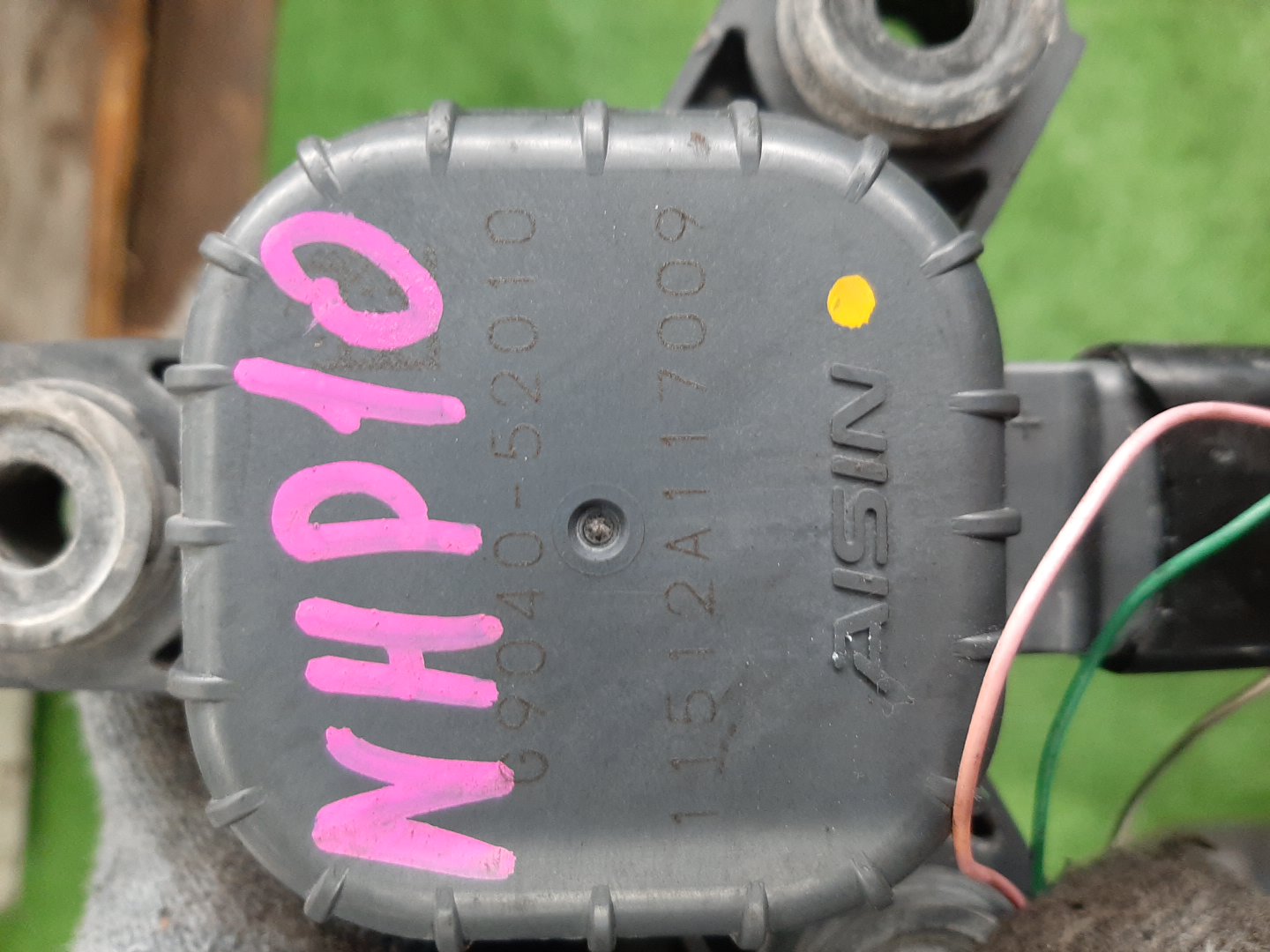 Помпа инвертора TOYOTA AQUA NHP10 1NZ-FXE G9040-52010 2 ракурс