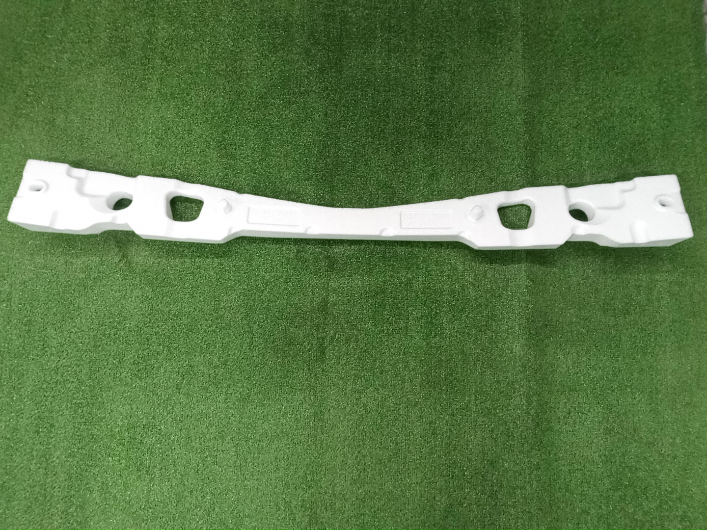 Наполнитель бампера передний MAZDA CX-8 KG2P K131-50-111 4 ракурс