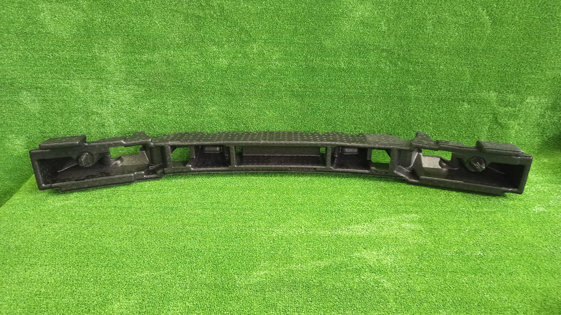 Наполнитель бампера передний TOYOTA HIGHLANDER GSU70 52611-0E140 2 ракурс