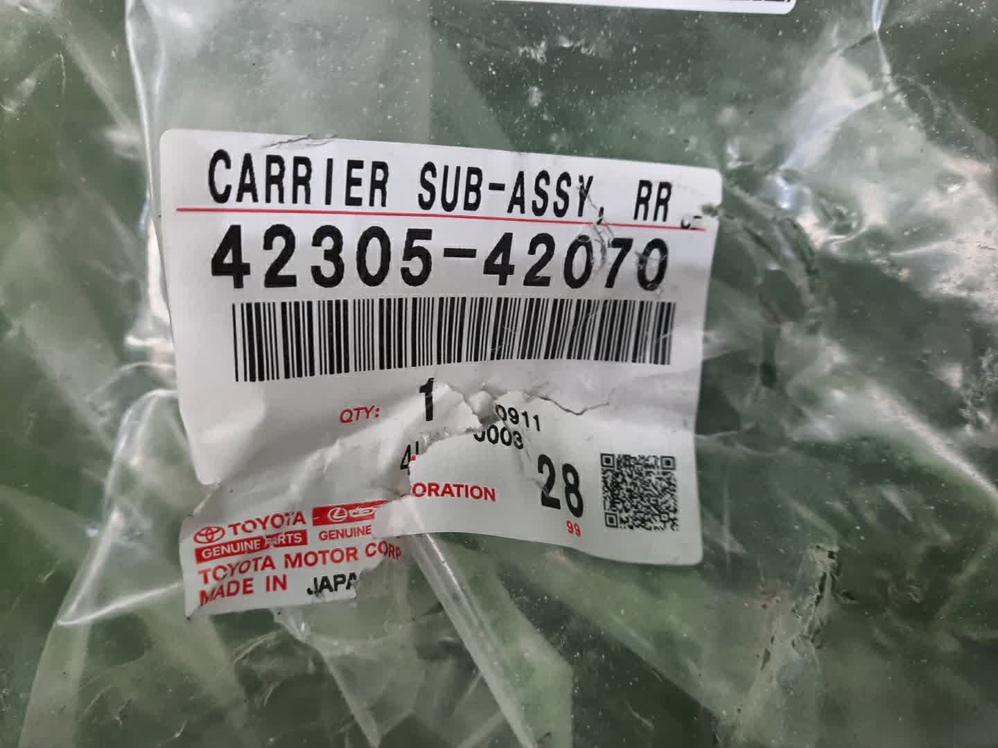 Цапфа левая задняя TOYOTA HARRIER AXUH85 42305-42070 3 ракурс