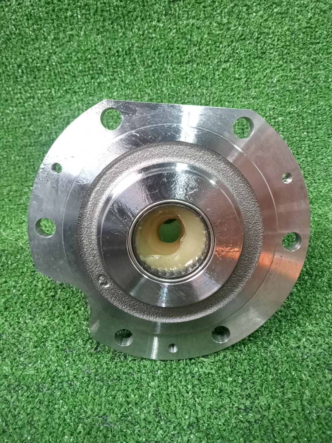 Цапфа правая передняя NISSAN PATROL Y61 40010-VB200 2 ракурс