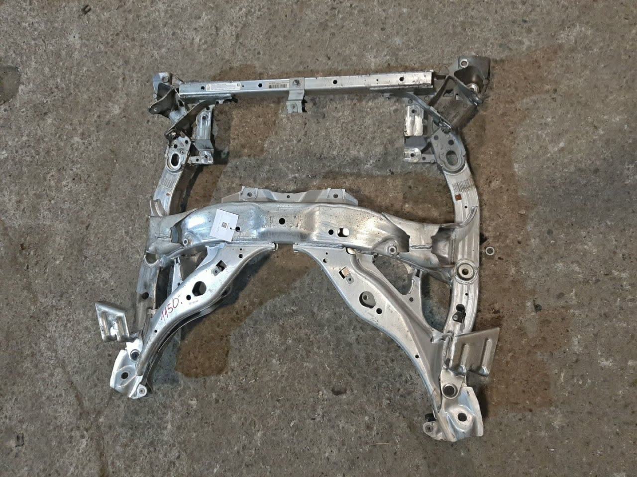 Балка под двс передняя BMW 5-Series Gran Turismo F07 N55B30A 1150 1 ракурс