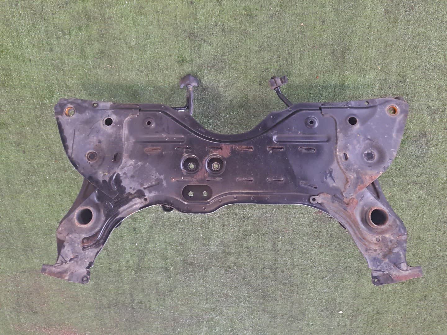 Балка под двс передняя SUZUKI SX4 YA11S M15A 3172 2 ракурс