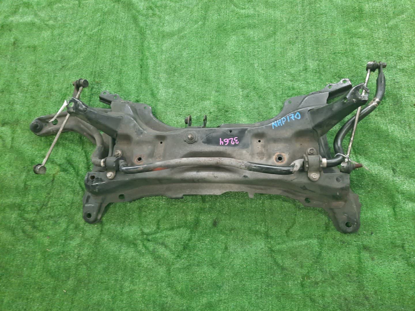 Балка под двс передняя TOYOTA SIENTA NHP170G 1NZ-FXE 3264 2 ракурс