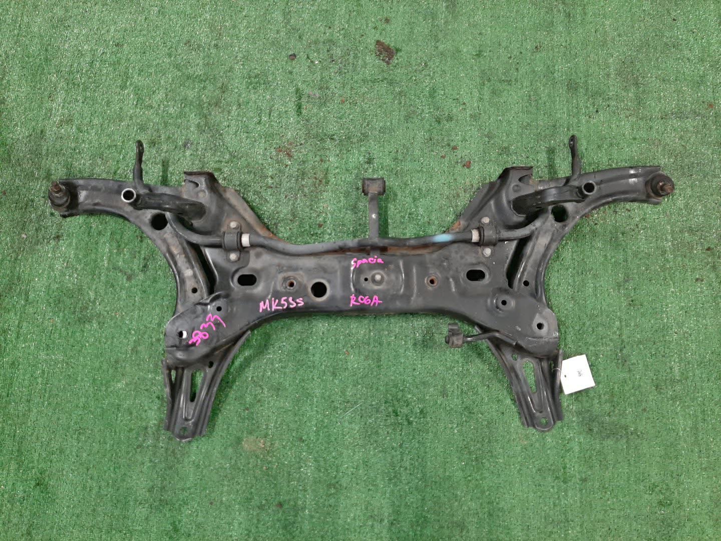 Балка под двс передняя SUZUKI SPACIA MK53S R06A 3833 1 ракурс