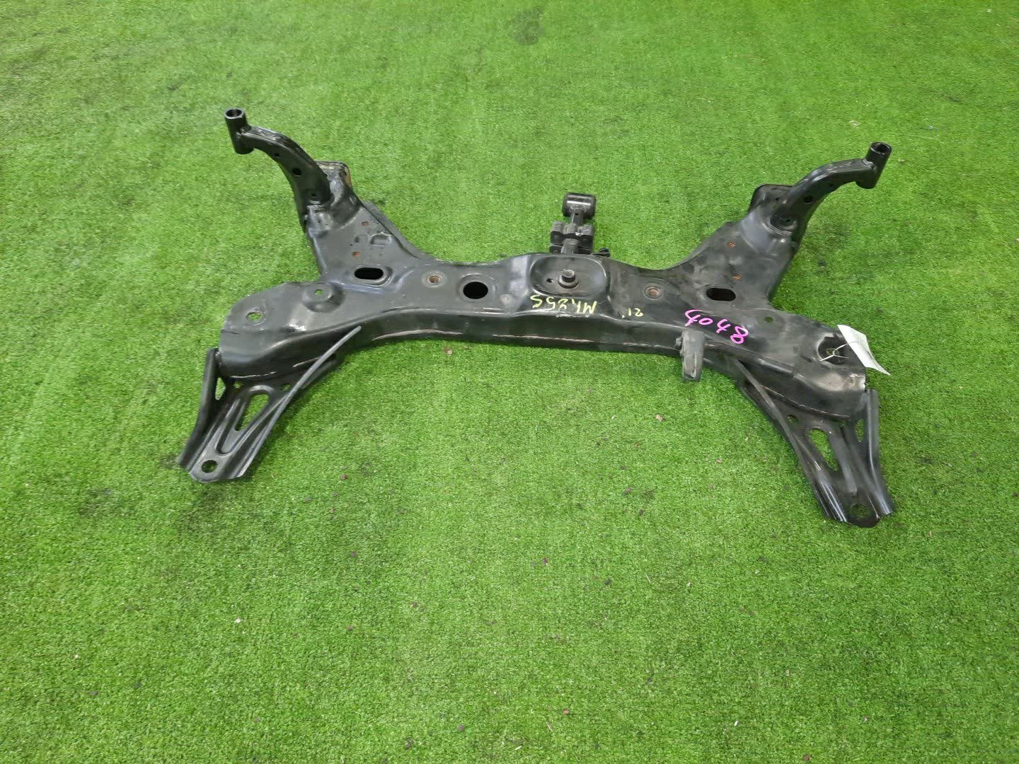 Балка под двс передняя SUZUKI WAGON R MH85S R06D 4048 1 ракурс