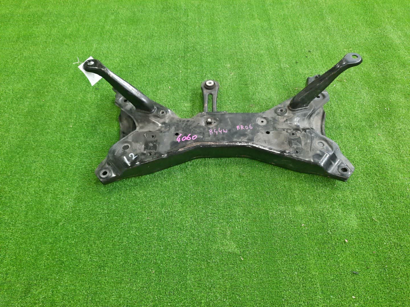Балка под двс передняя NISSAN DAYZ B44W BR06DE 4060 1 ракурс