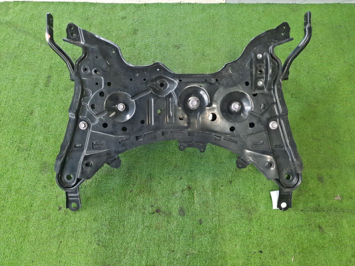Балка под двс передняя LEXUS UX250H MZAH10 4293 5 ракурс