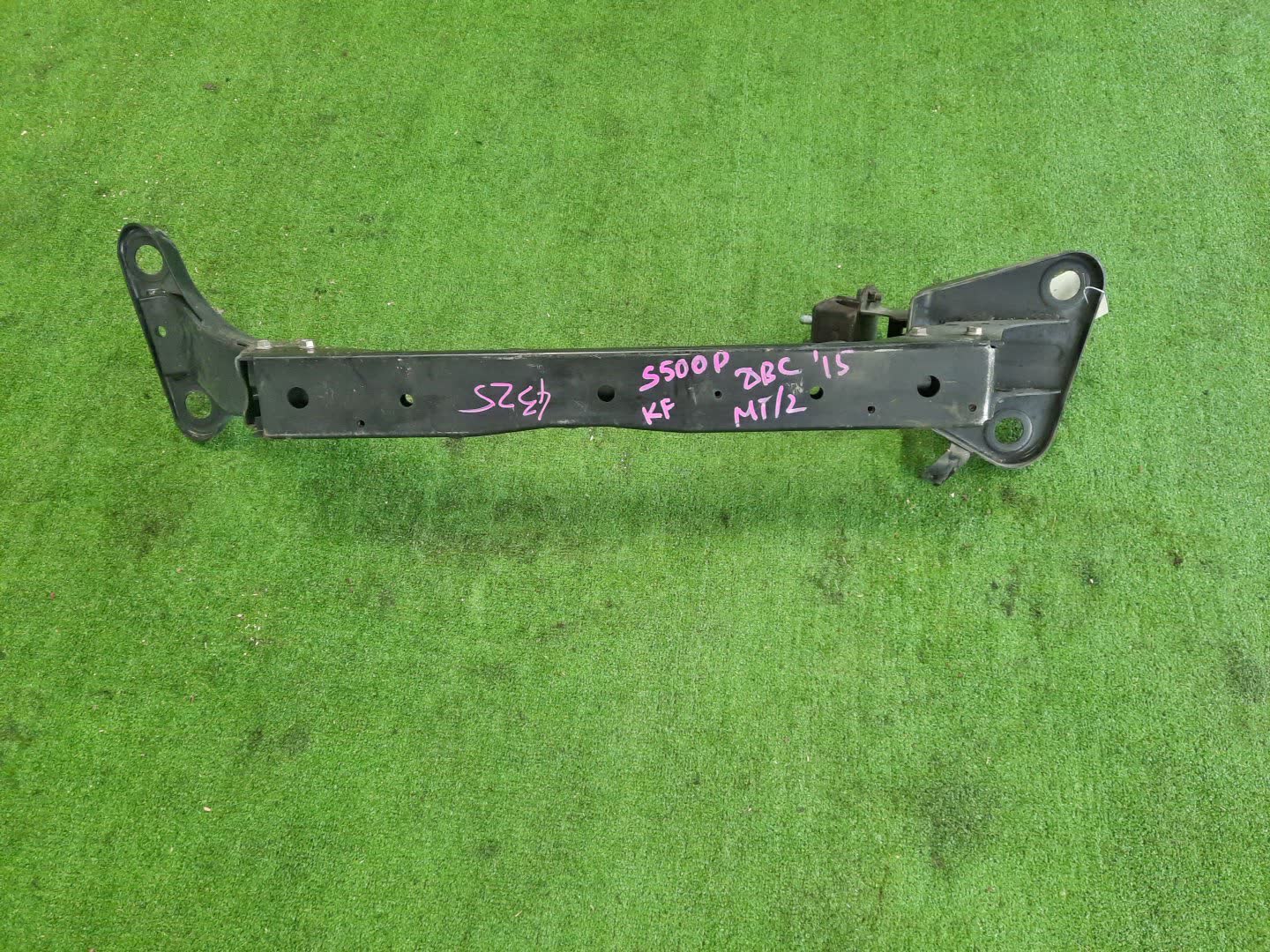 Балка под двс передняя DAIHATSU HIJET TRUCK S500P KF 4325 2 ракурс