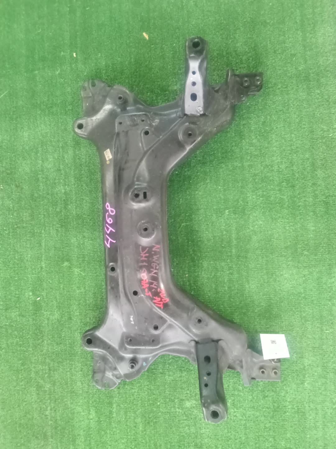 Балка под двс передняя HONDA N-WGN JH1 S07A 4468 1 ракурс Балка под двс передняя HONDA N-WGN JH1 S07A 4468 1 ракурс
