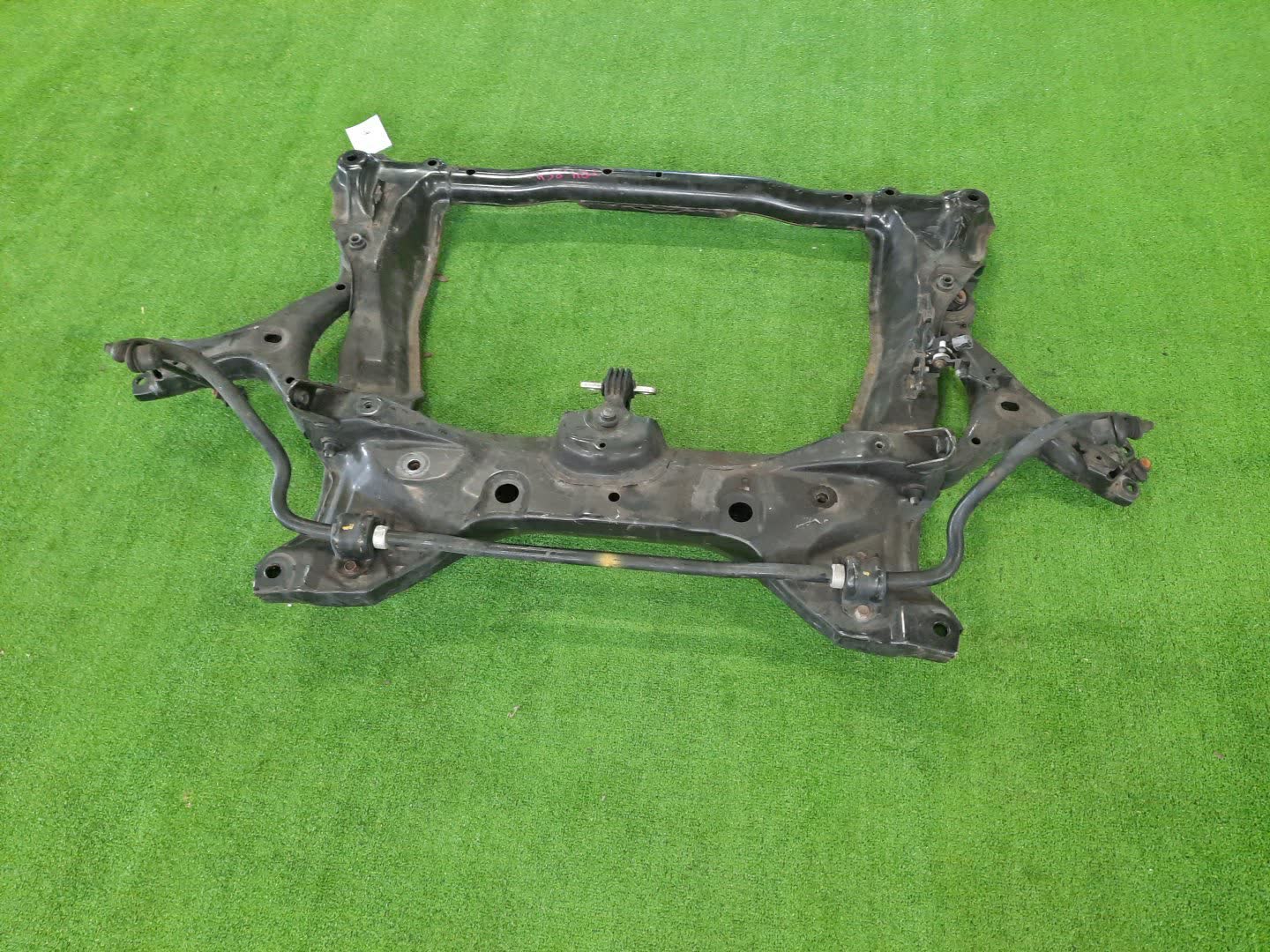 Балка под двс передняя HONDA JADE FR4 LEB 4572 2 ракурс