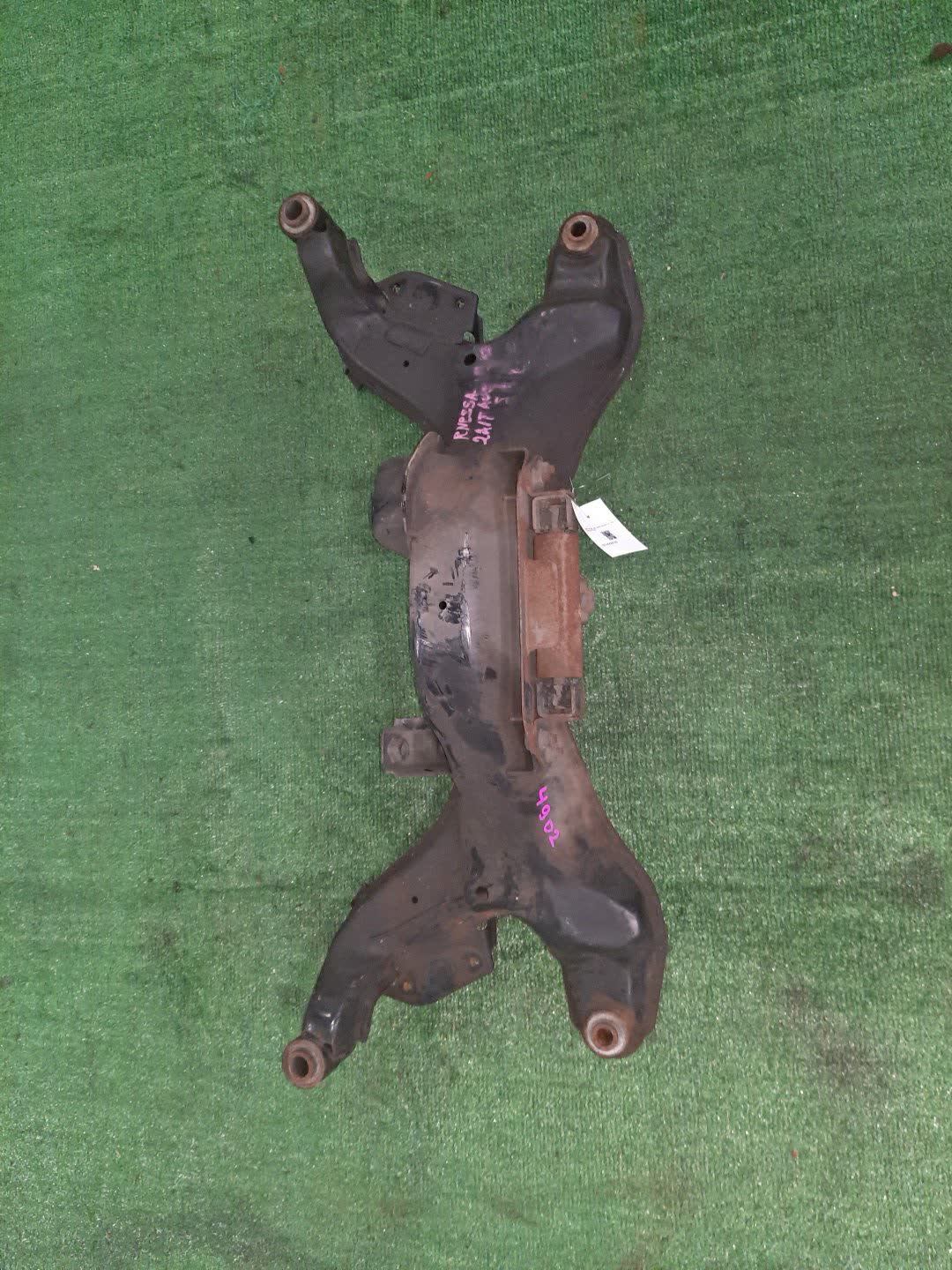 Балка под двс передняя NISSAN RNESSA N30 SR20DE 4902 1 ракурс