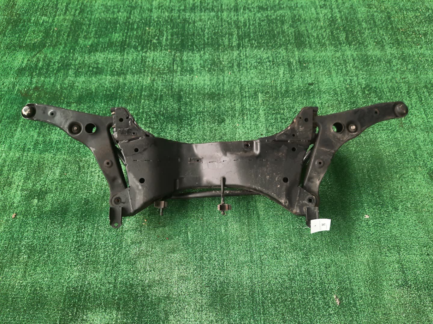 Балка под двс передняя MITSUBISHI AIRTREK CU4W 4G64 5044 3 ракурс