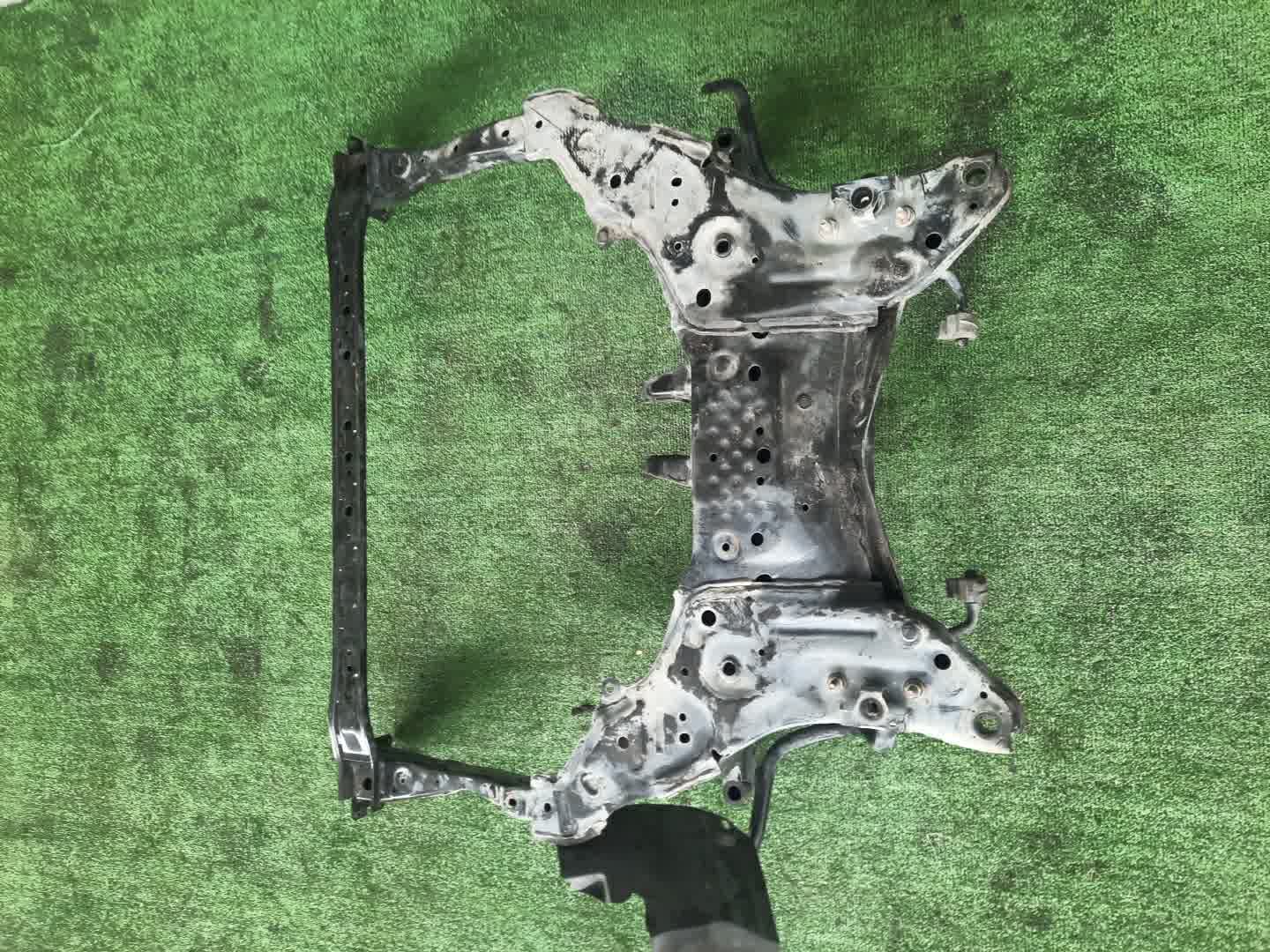 Балка под двс MAZDA AXELA BM6FJ Z6 5244 2 ракурс