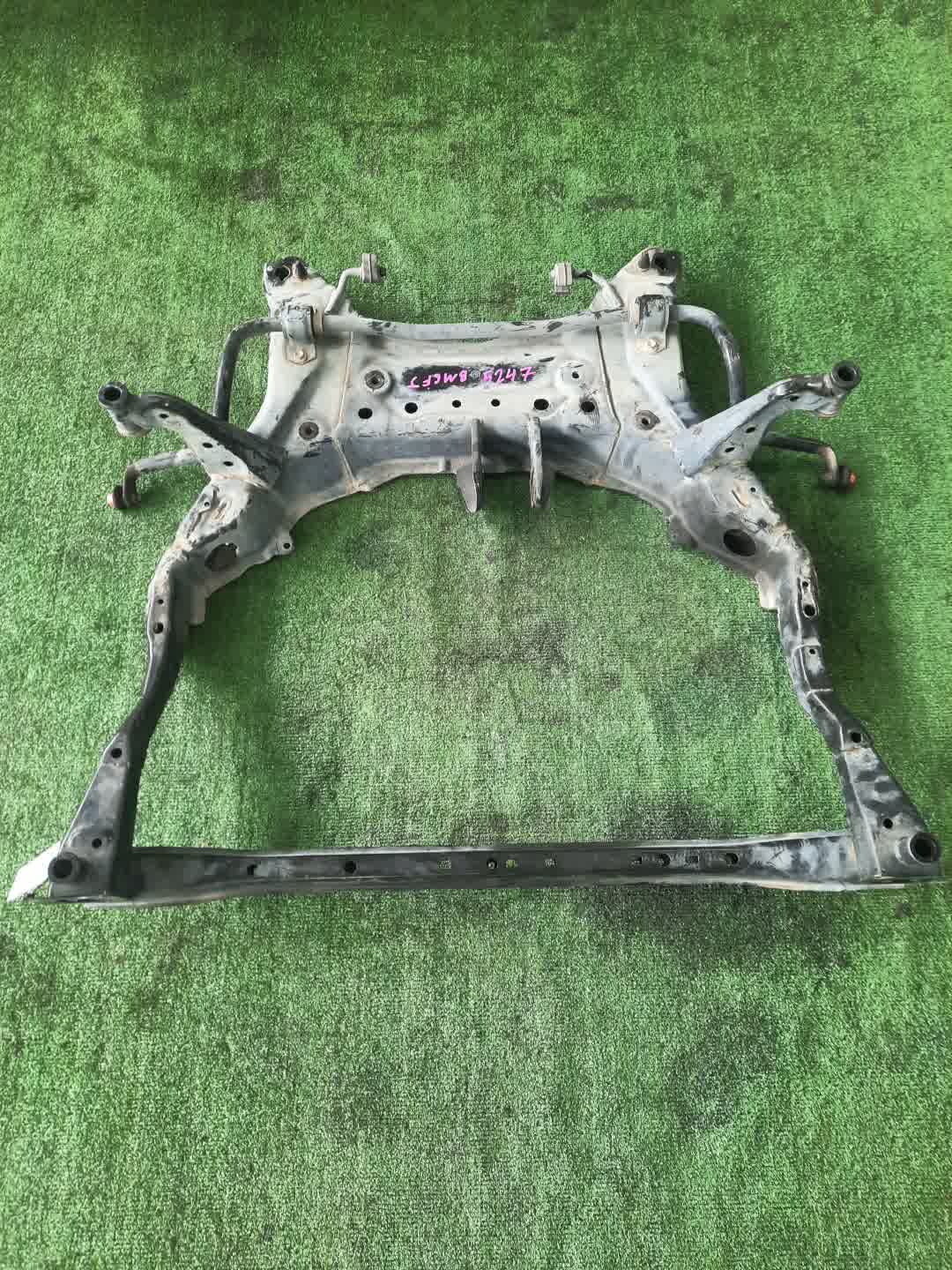 Балка под двс MAZDA AXELA BM6FJ Z6 5247 1 ракурс