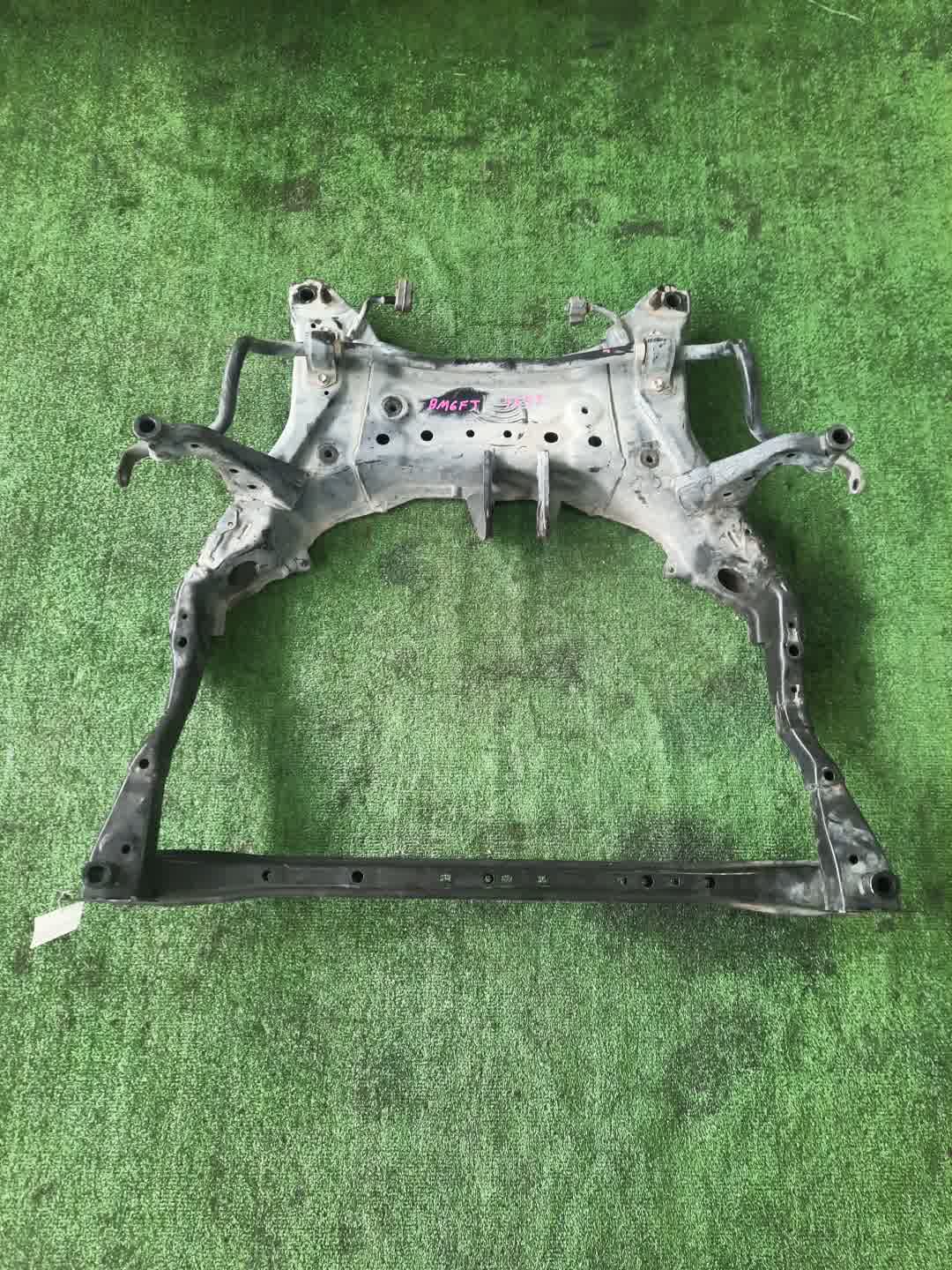 Балка под двс MAZDA AXELA BM6FJ Z6 5252 1 ракурс
