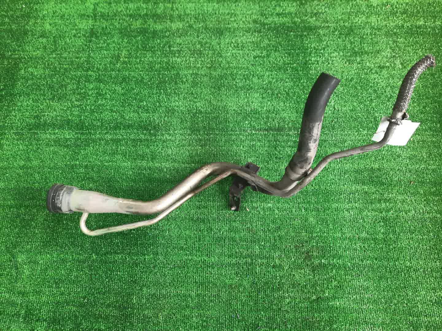 Горловина топливного бака TOYOTA SPRINTER CARIB AE111G 1 ракурс