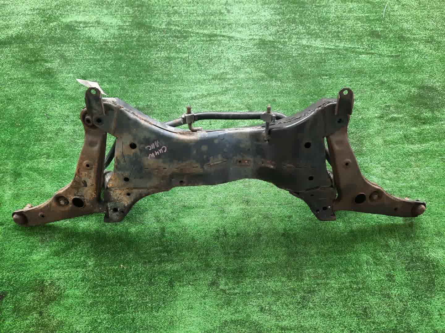 Балка под двс передняя MITSUBISHI AIRTREK CU4W 4G64 5340 2 ракурс