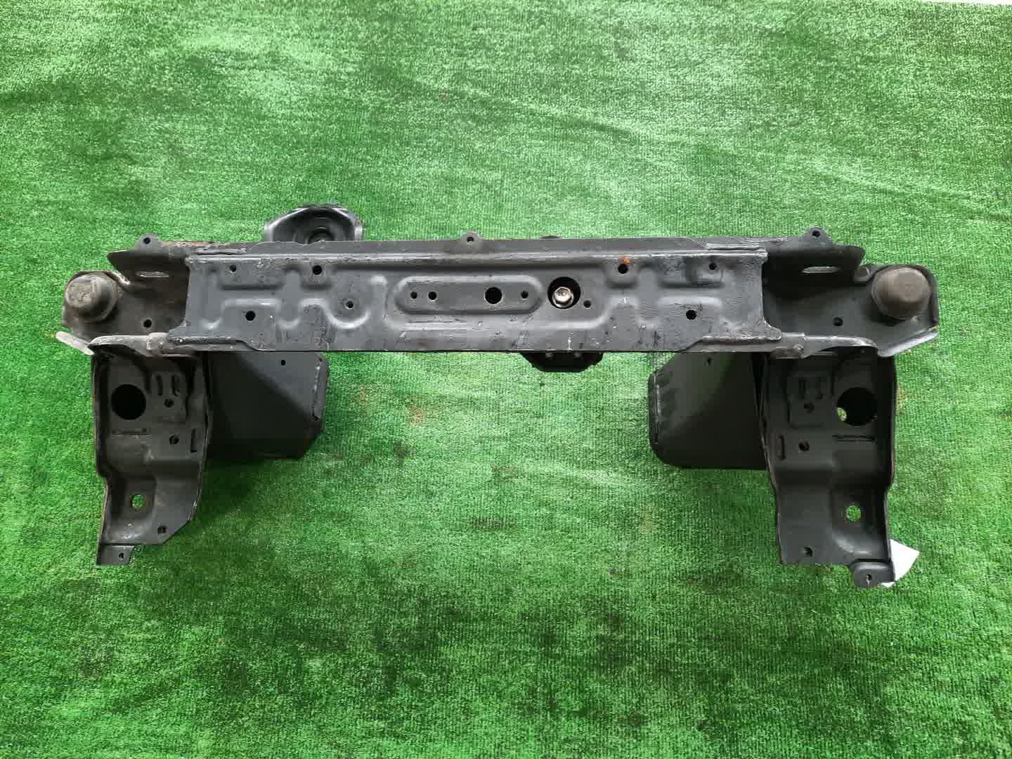 Балка под двс передняя TOYOTA HIACE TRH226 5341 2 ракурс