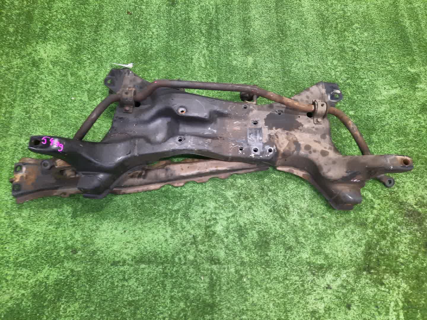 Балка под двс MITSUBISHI MIRAGE DINGO CQ2A 4G15 5499 1 ракурс