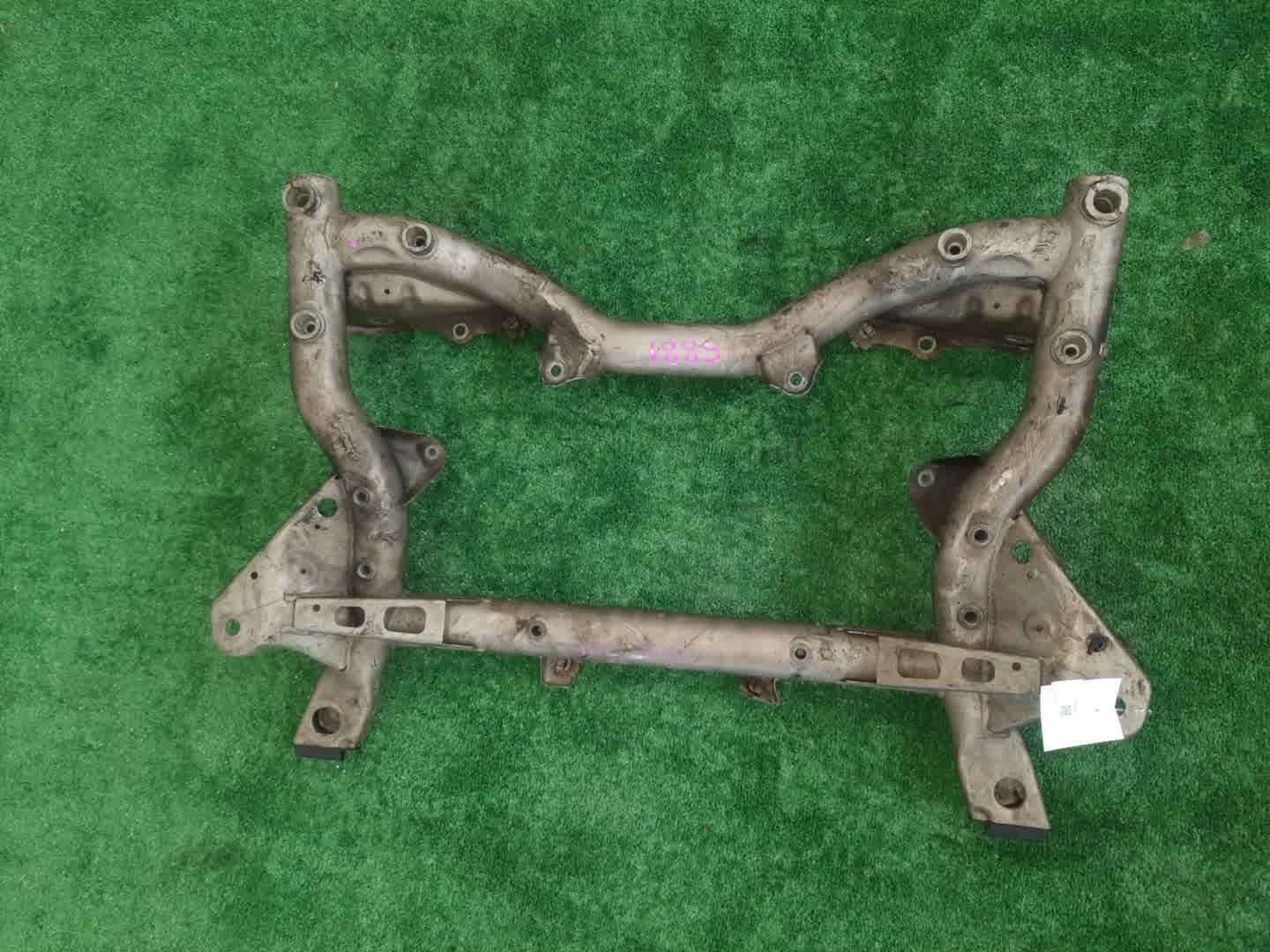 Балка под двс передняя MERCEDES-BENZ C-Class W203.046 M271.946 5881 1 ракурс