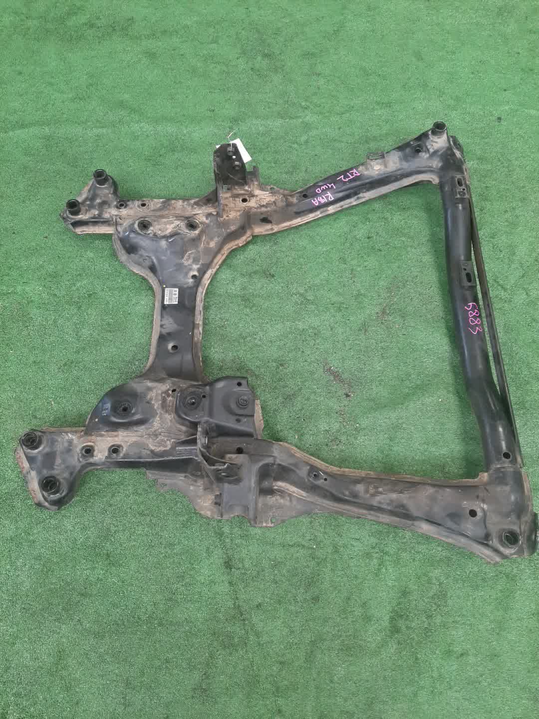 Балка под двс передняя HONDA CROSSROAD RT2 R18A 5883 1 ракурс