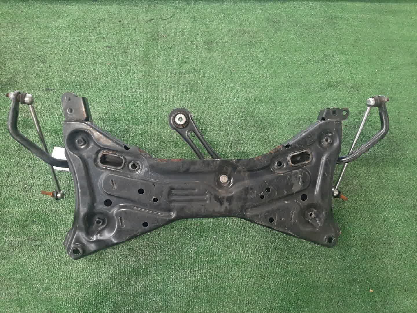 Балка под двс передняя NISSAN DAYZ B44W BR06DE 5981 2 ракурс