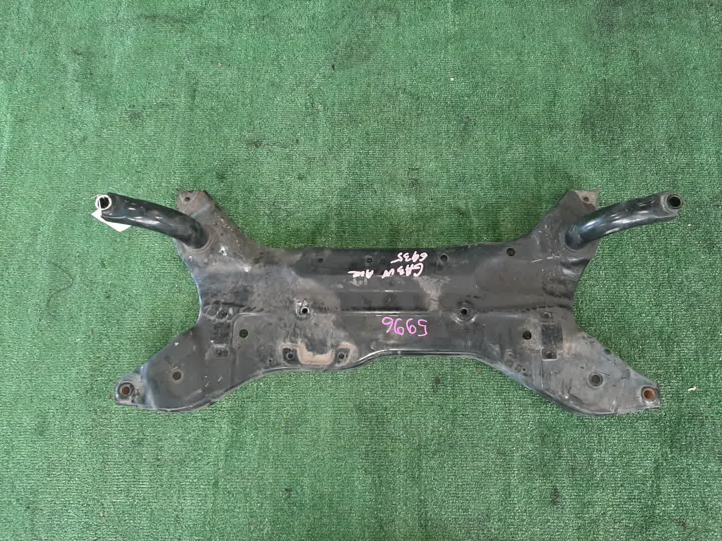 Балка под двс передняя MITSUBISHI RVR GA3W 4B10 5996 1 ракурс