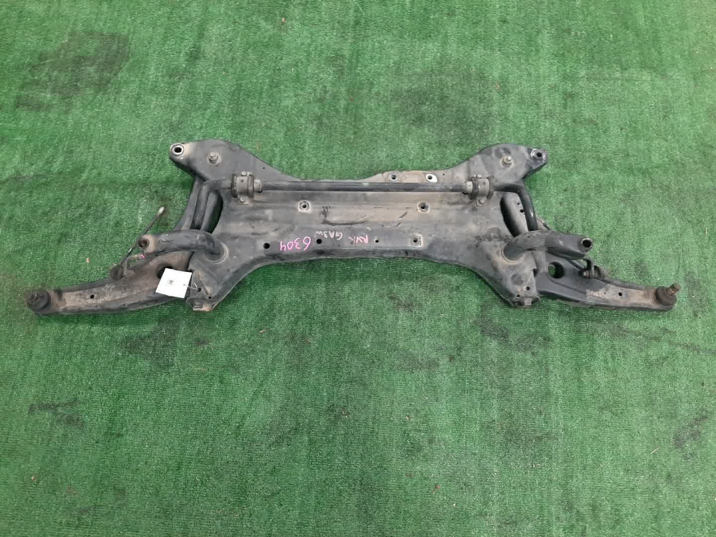 Балка под двс передняя MITSUBISHI RVR GA3W 4B10 6304 1 ракурс