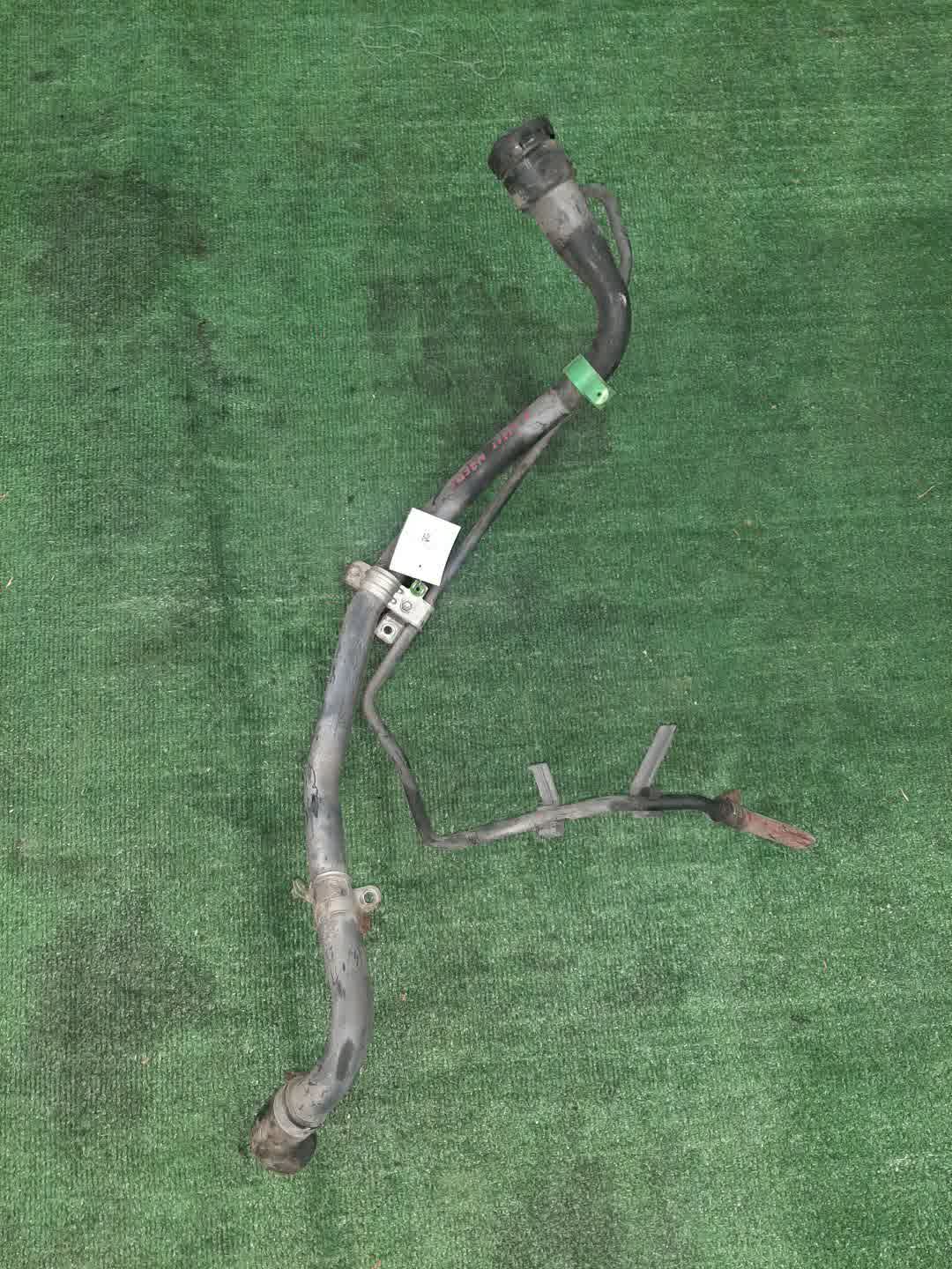 Горловина топливного бака  TOYOTA COROLLA FIELDER NZE121G 1 ракурс