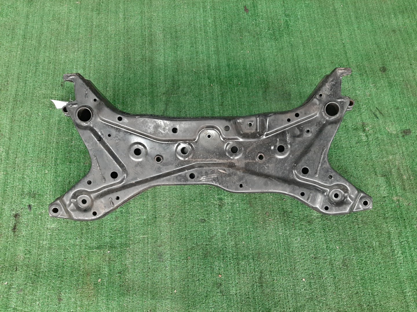 Балка под двс передняя MITSUBISHI RVR GA3W 4B10 6513 2 ракурс