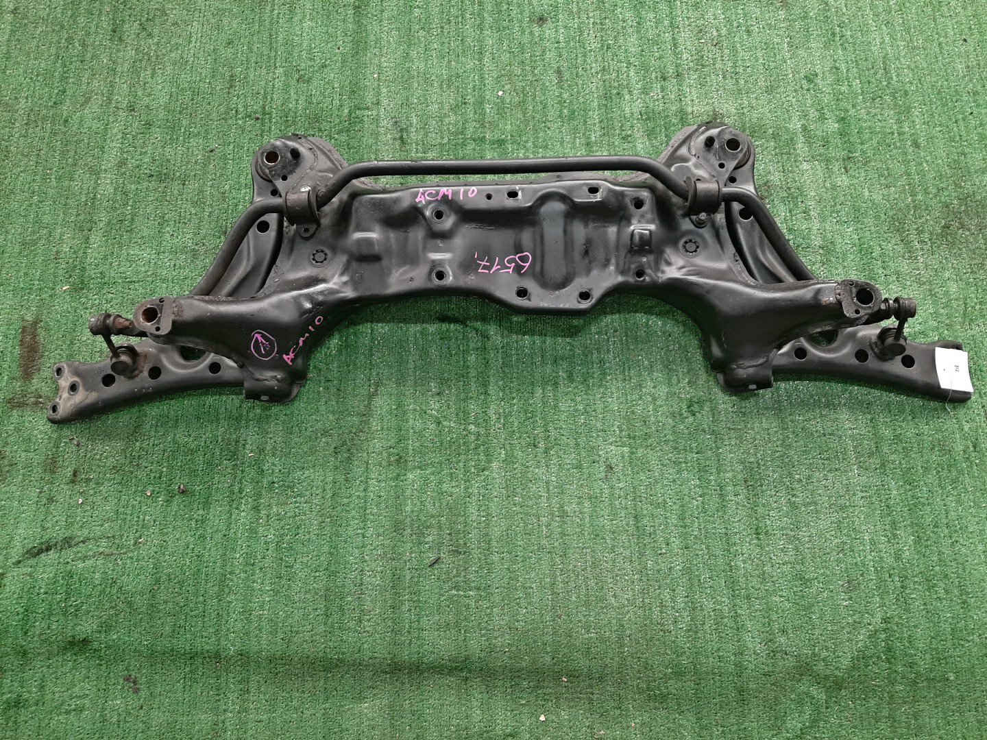 Балка под двс передняя TOYOTA GAIA ACM10G 1AZ-FSE 6517 1 ракурс