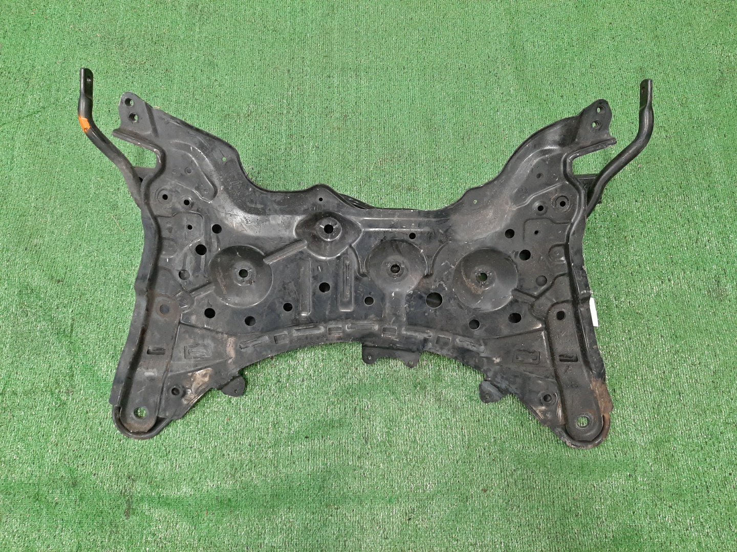 Балка под двс передняя TOYOTA PRIUS ZVW50 2ZR-FXE 6662 3 ракурс