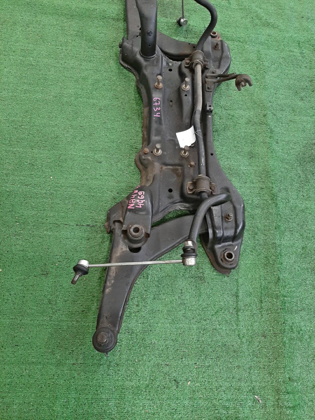 Балка под двс передняя MITSUBISHI GRANDIS NA4W 4G69 6734 2 ракурс