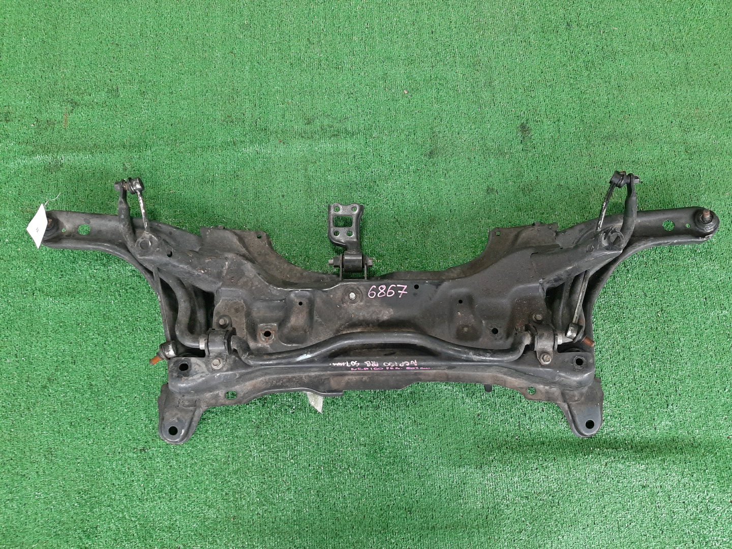 Балка под двс передняя TOYOTA PROBOX NCP160V 1NZ-FE 6867 1 ракурс Балка под двс передняя TOYOTA PROBOX NCP160V 1NZ-FE 6867 1 ракурс
