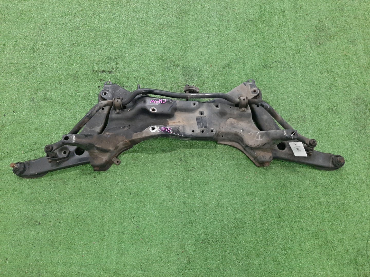 Балка под двс передняя MITSUBISHI AIRTREK CU4W 4G64 6958 1 ракурс