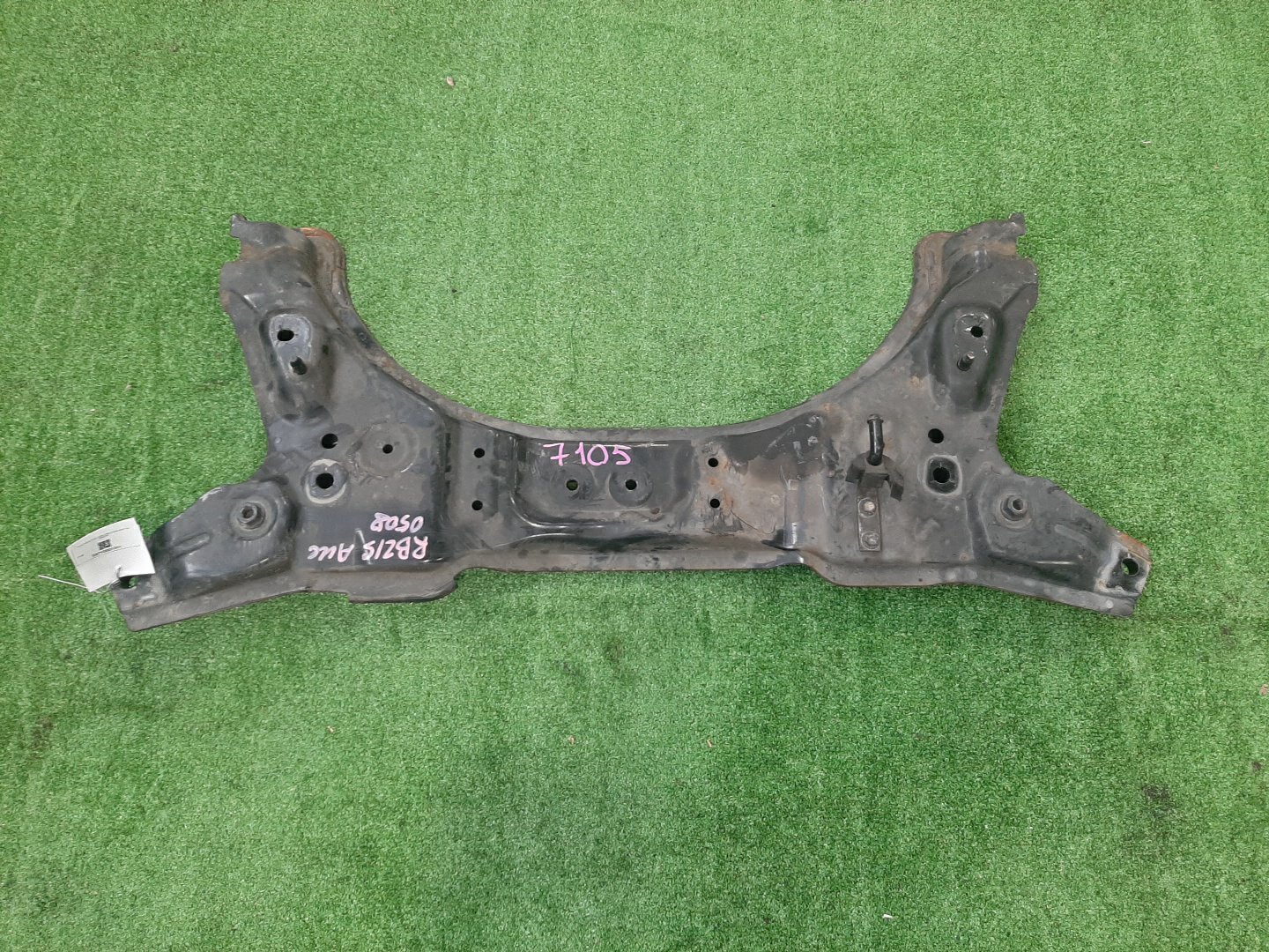 Балка под двс передняя SUZUKI AERIO RB21S M15A 7105 1 ракурс